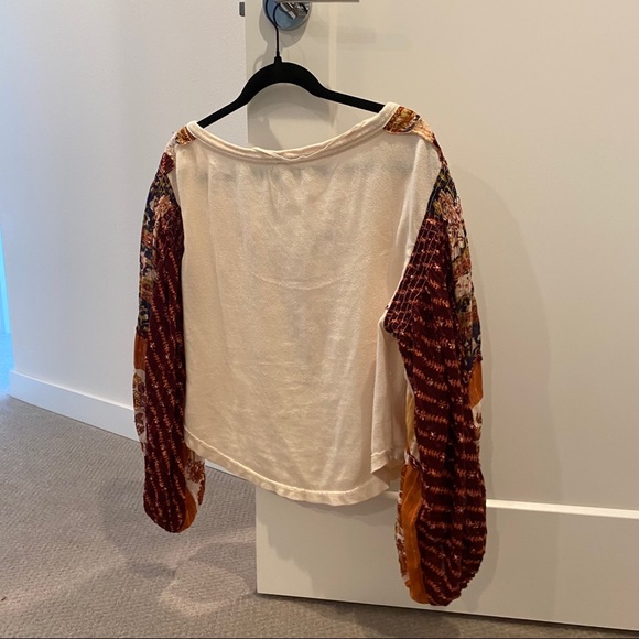 Free People Floral Balloon Sleeve Henley Top - Picture 3 of 4